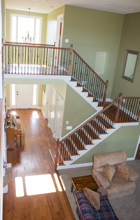 Staircase and Foyer 3463